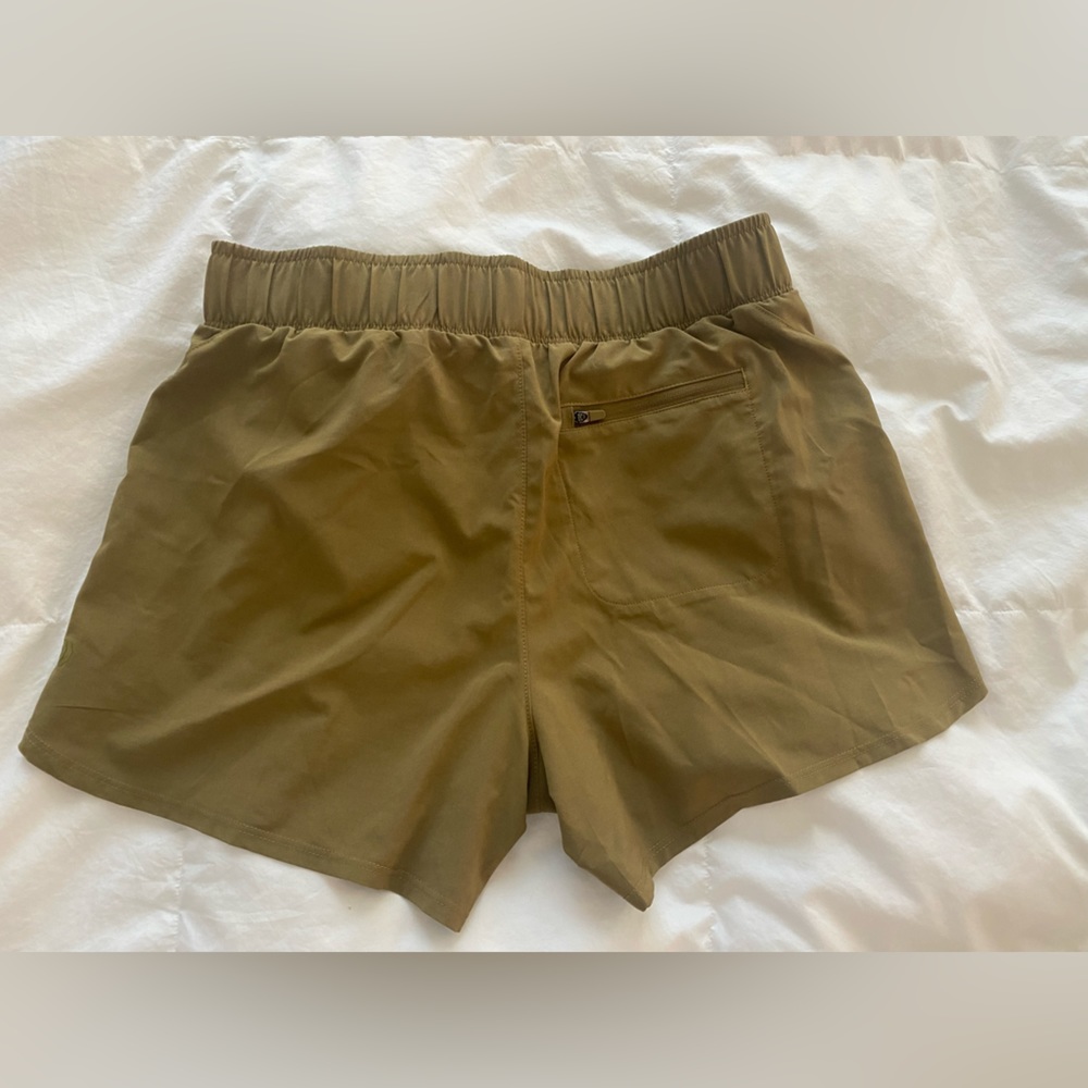 Target tan shorts - Picture 2 of 4